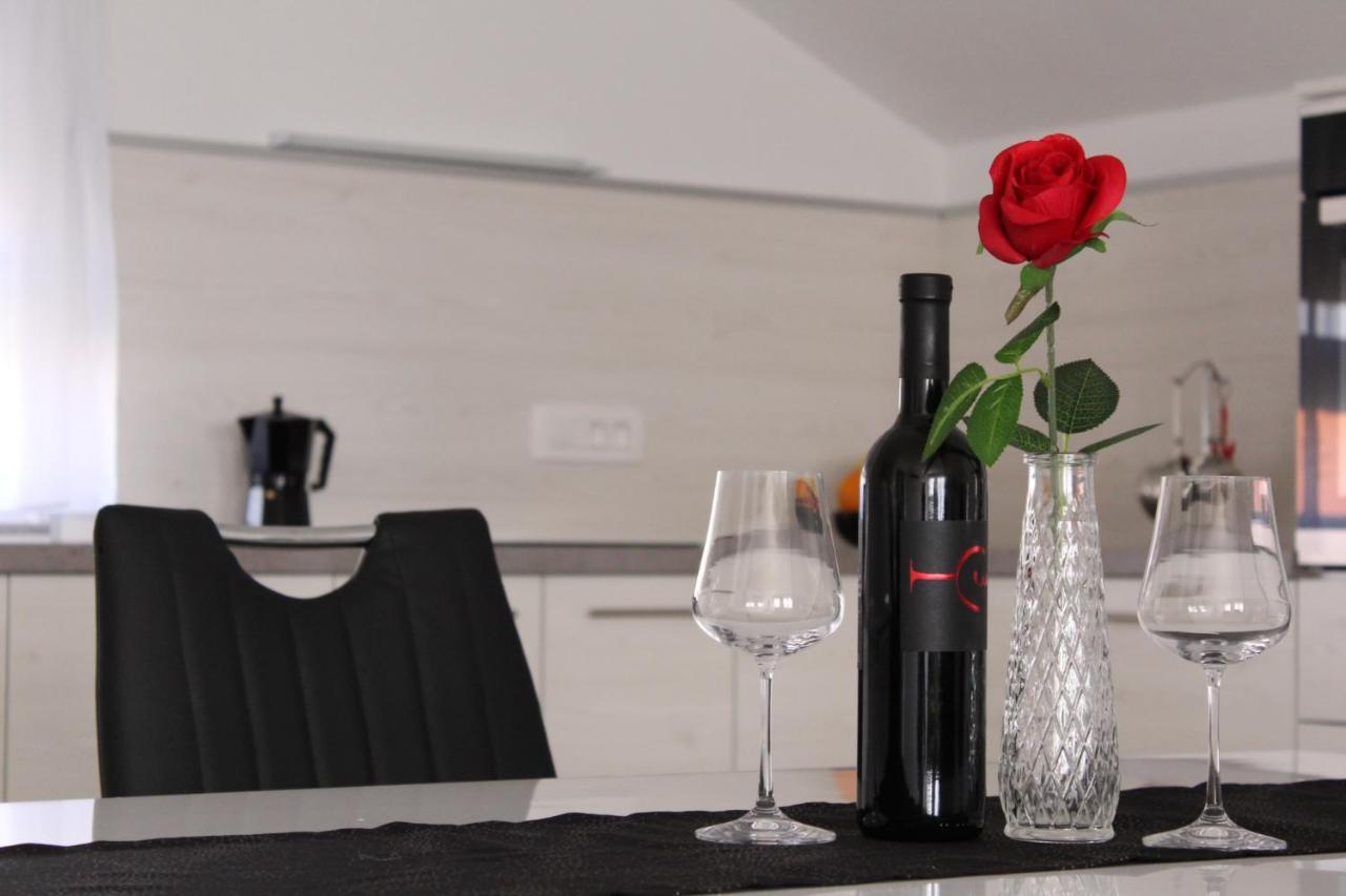 Top Floor Apartment Zadar Buitenkant foto