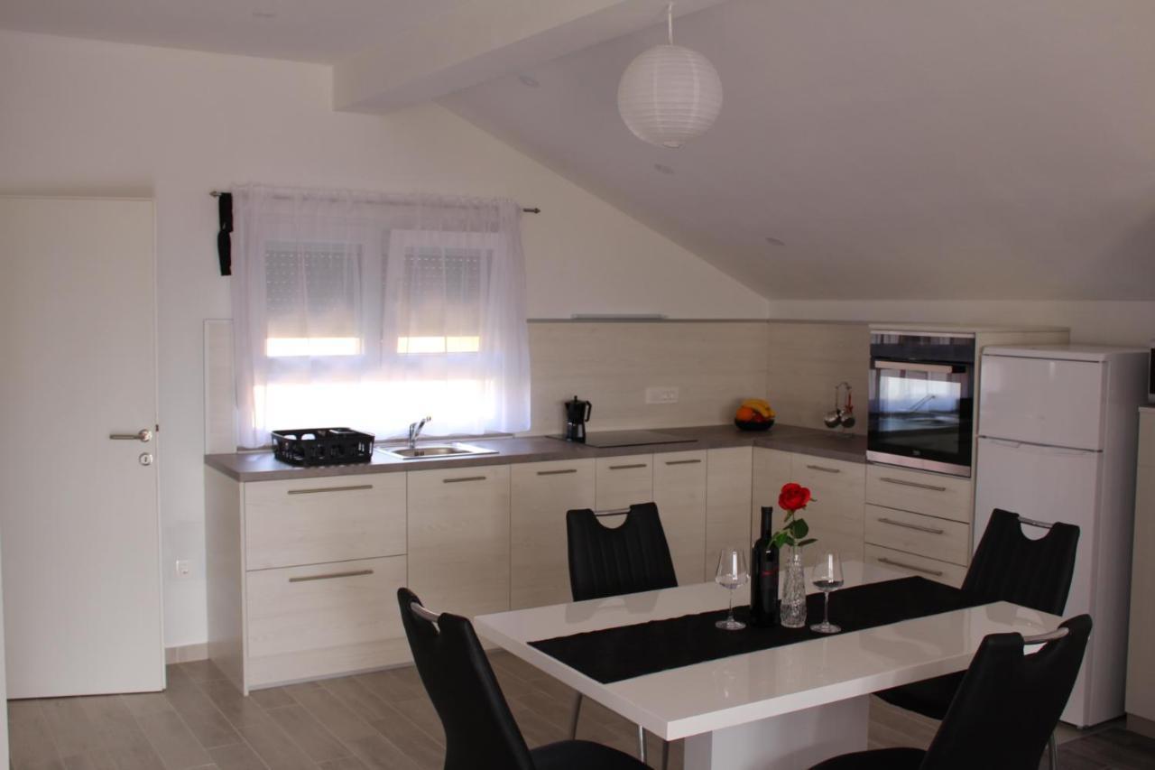Top Floor Apartment Zadar Buitenkant foto